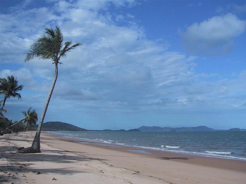 Lot 2, 50 Taylor Street, Tully Heads QLD 4854