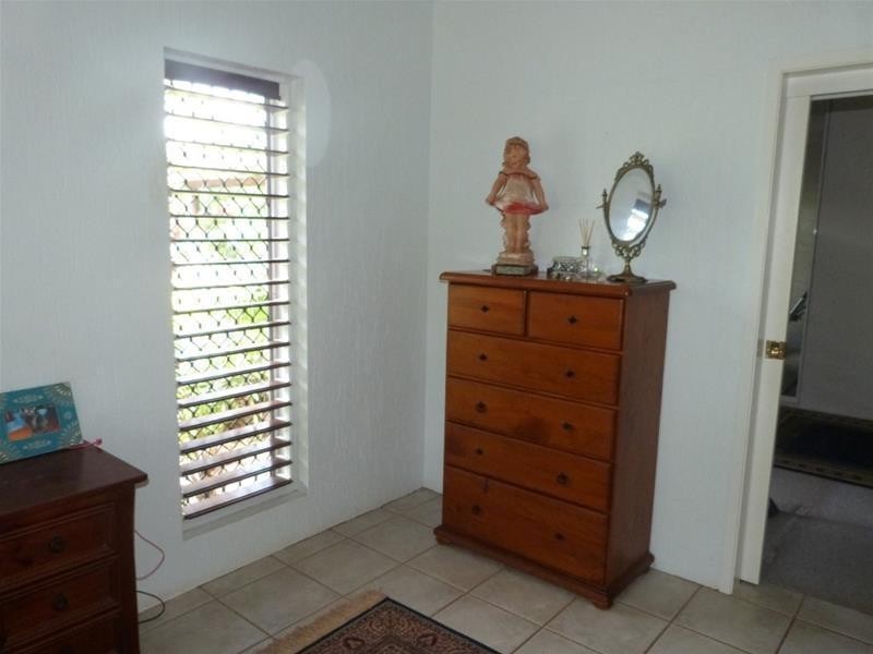 4 Hutchison Close, Mission Beach QLD 4852