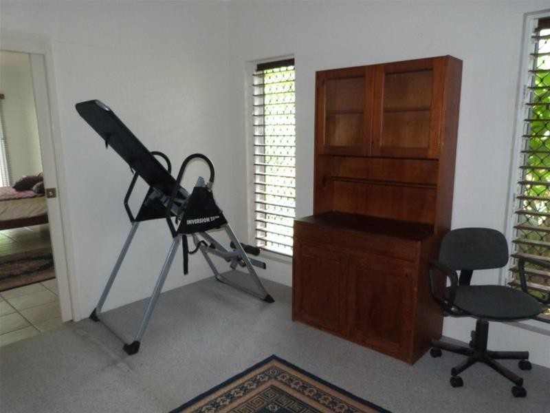 4 Hutchison Close, Mission Beach QLD 4852