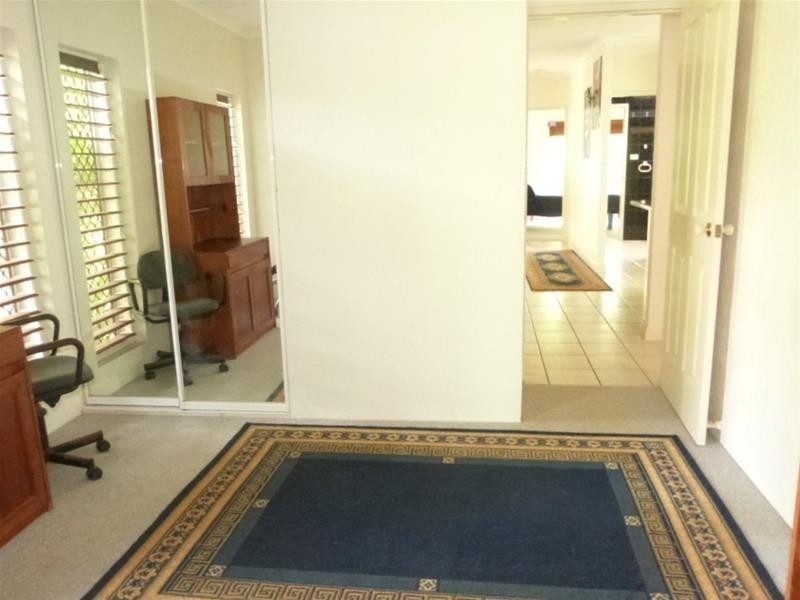 4 Hutchison Close, Mission Beach QLD 4852