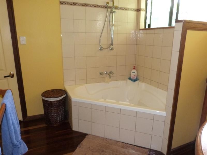 146 Lindsay Road, Carmoo QLD 4852