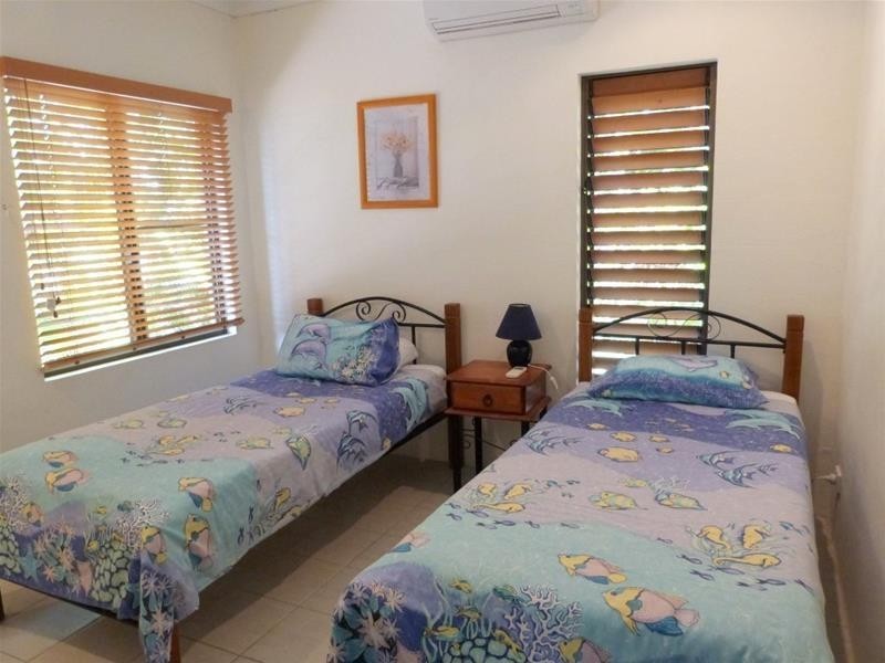 50 Holland Street, Wongaling Beach QLD 4852