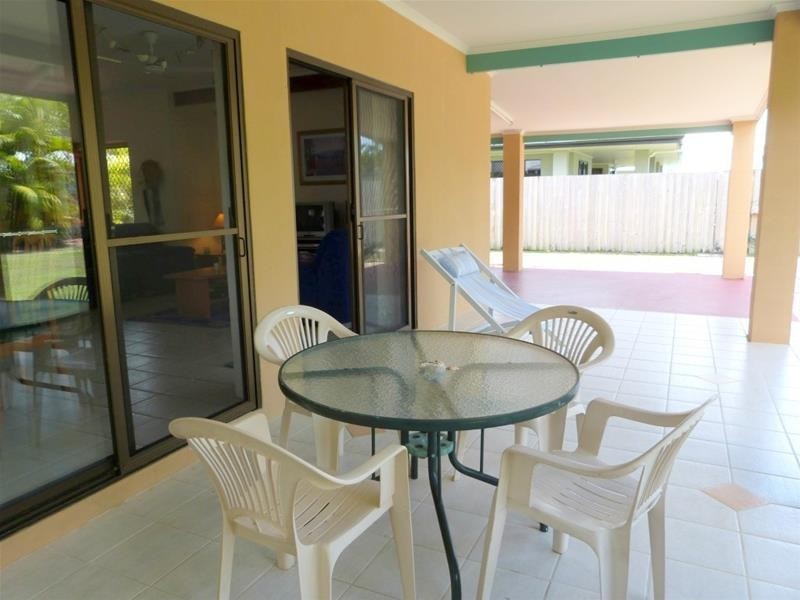 50 Holland Street, Wongaling Beach QLD 4852