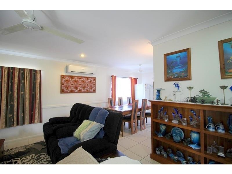 14 Genoa Court, South Mission Beach QLD 4852