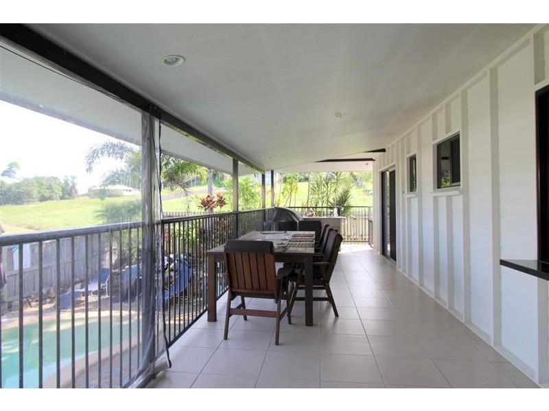 14 Genoa Court, South Mission Beach QLD 4852