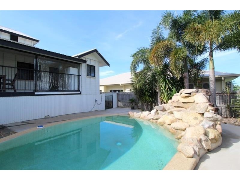 14 Genoa Court, South Mission Beach QLD 4852