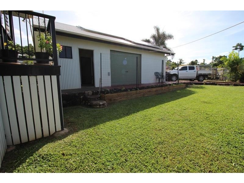 14 Genoa Court, South Mission Beach QLD 4852