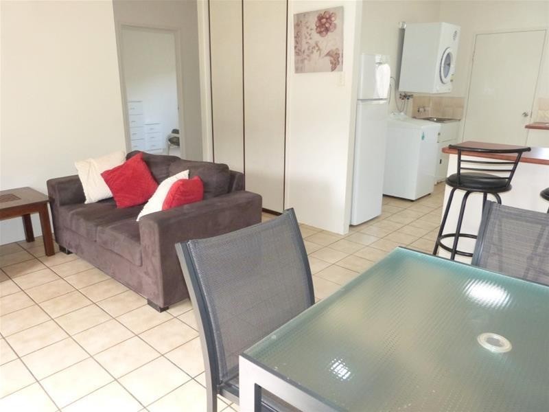 2/16 Wongaling Beach Road, Wongaling Beach QLD 4852