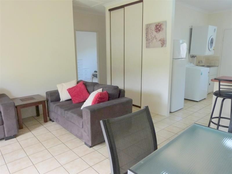 2/16 Wongaling Beach Road, Wongaling Beach QLD 4852