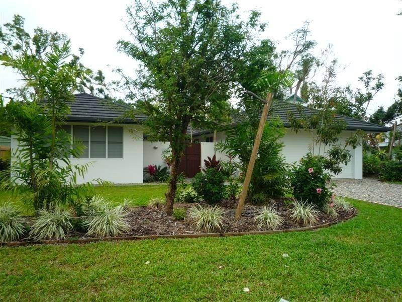 8 Koda Street, Wongaling Beach QLD 4852