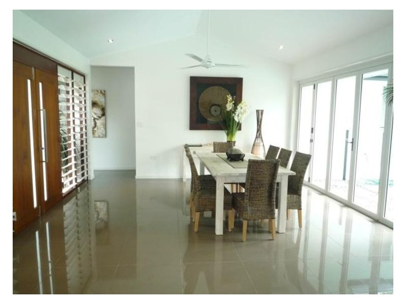 8 Koda Street, Wongaling Beach QLD 4852