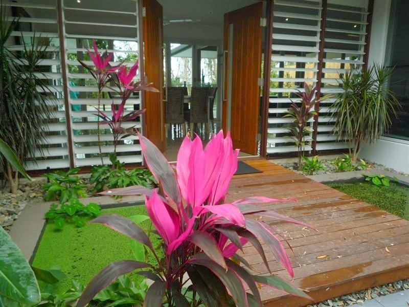 8 Koda Street, Wongaling Beach QLD 4852