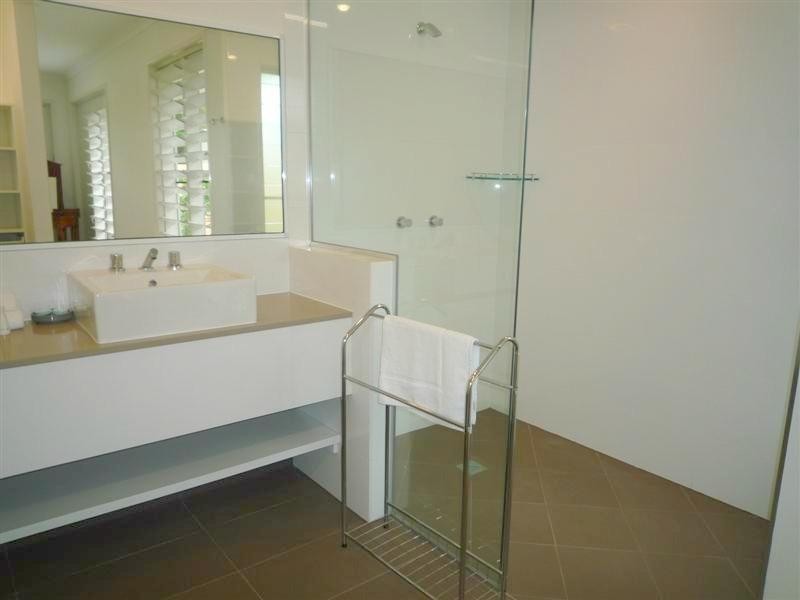 8 Koda Street, Wongaling Beach QLD 4852