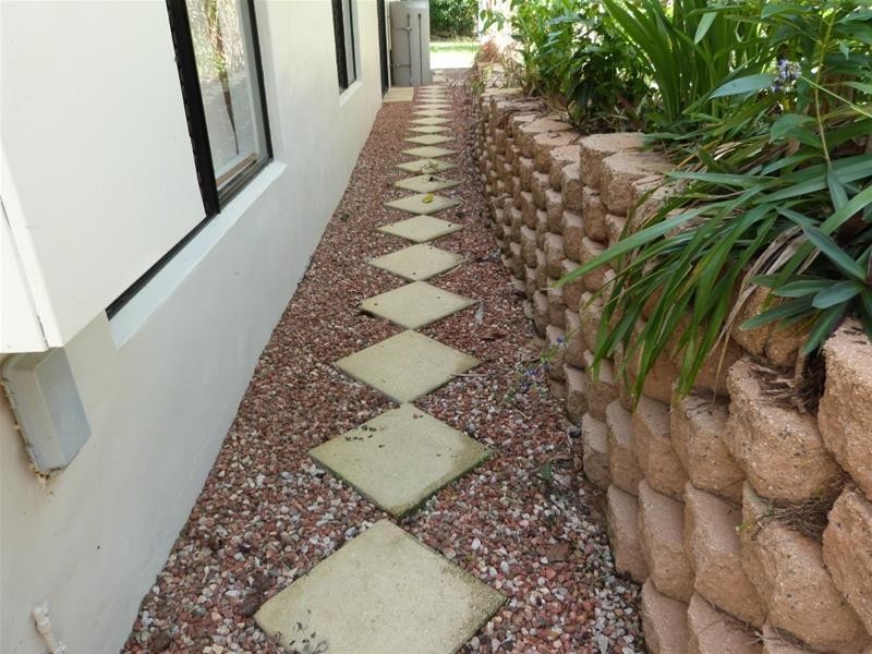 2 Kootooloo Close, Wongaling Beach QLD 4852