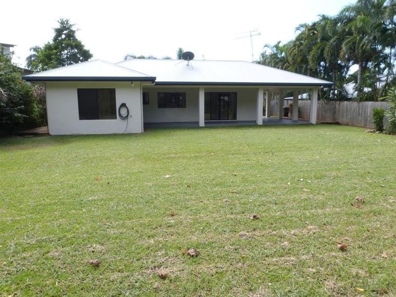 2 Kootooloo Close, Wongaling Beach QLD 4852