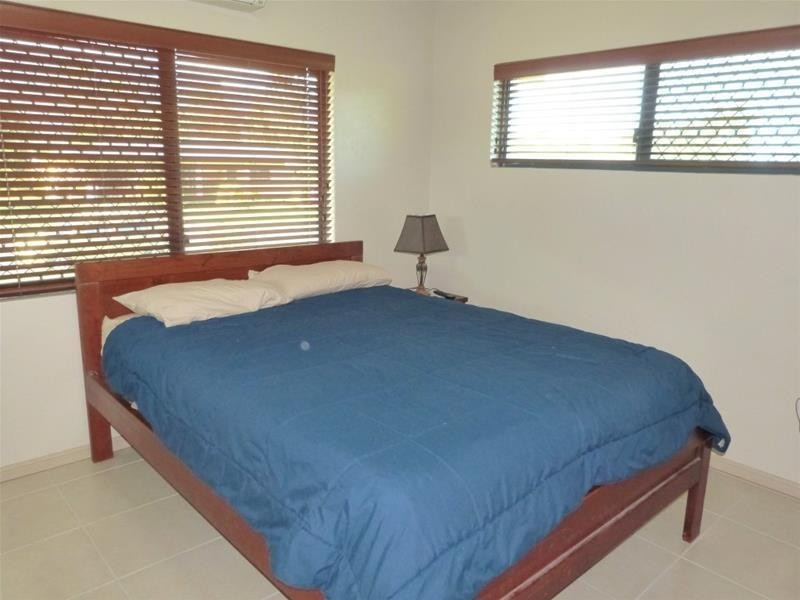 8 MJV McNamara Close, Bulgun QLD 4854