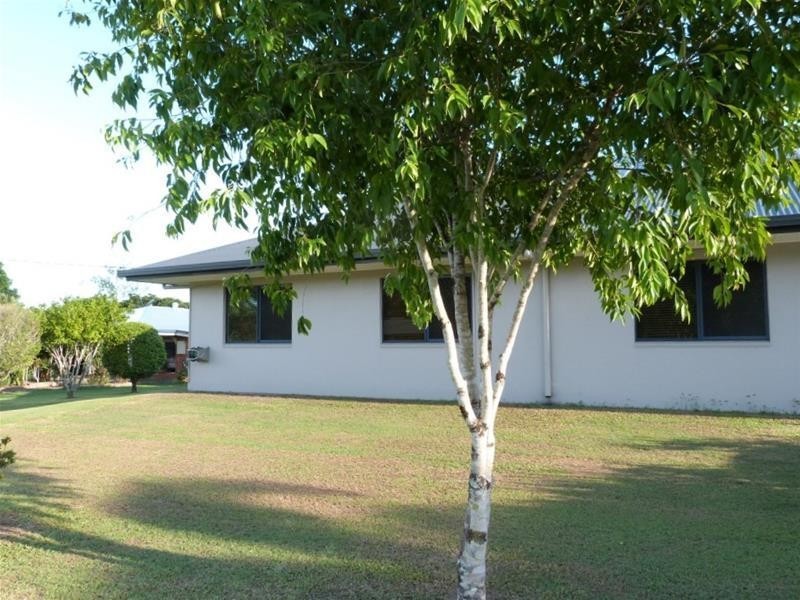 8 MJV McNamara Close, Bulgun QLD 4854