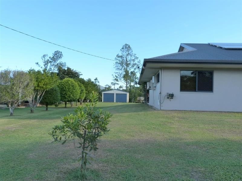 8 MJV McNamara Close, Bulgun QLD 4854