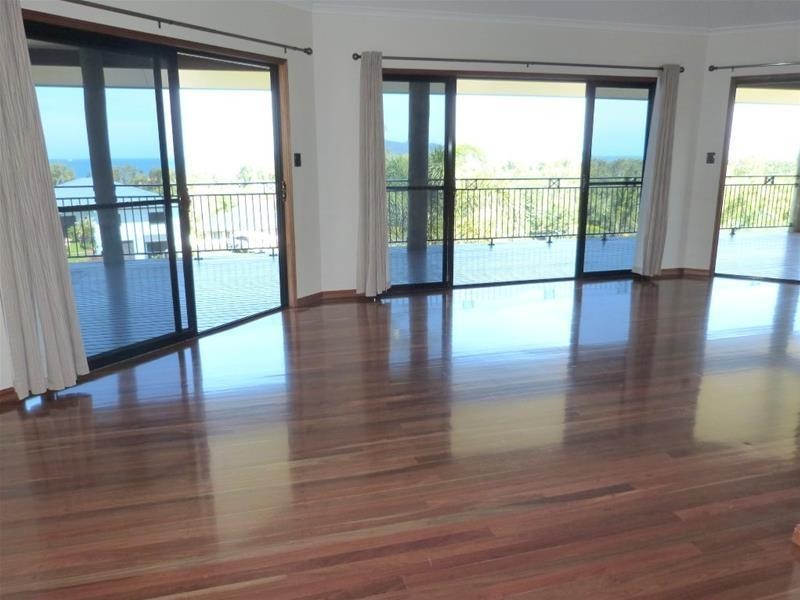 24 Dunkalli Crescent, Wongaling Beach QLD 4852