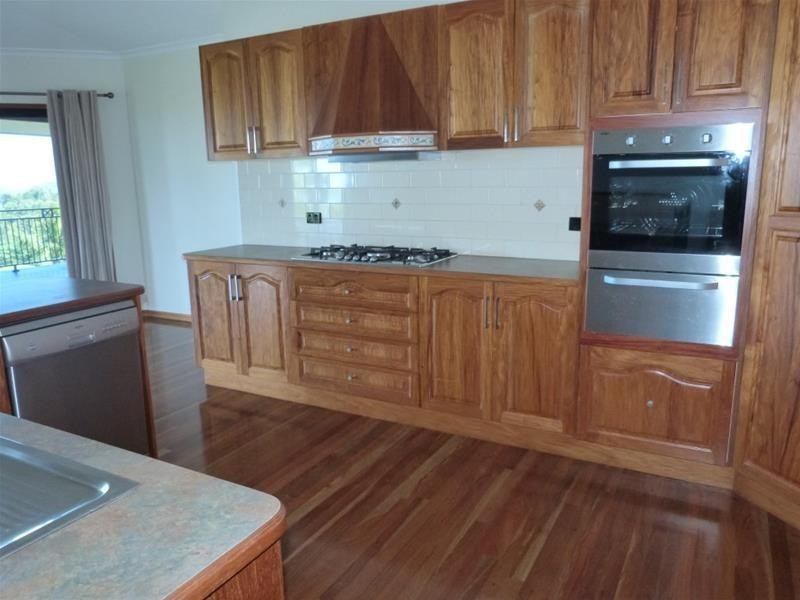 24 Dunkalli Crescent, Wongaling Beach QLD 4852