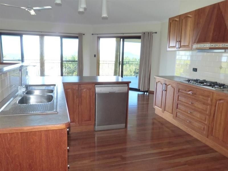 24 Dunkalli Crescent, Wongaling Beach QLD 4852