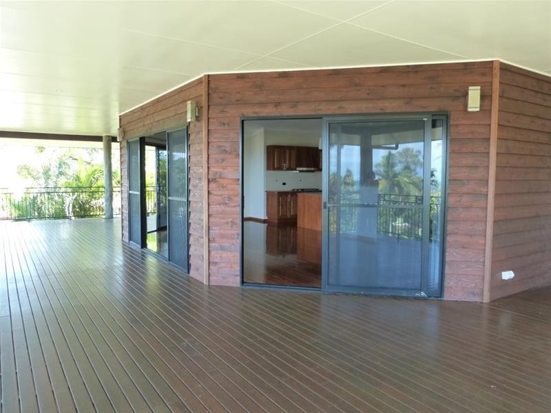 24 Dunkalli Crescent, Wongaling Beach QLD 4852