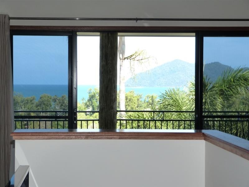 24 Dunkalli Crescent, Wongaling Beach QLD 4852