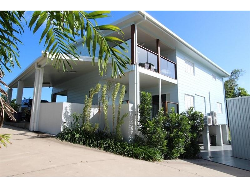 43 Mission Drive, South Mission Beach QLD 4852