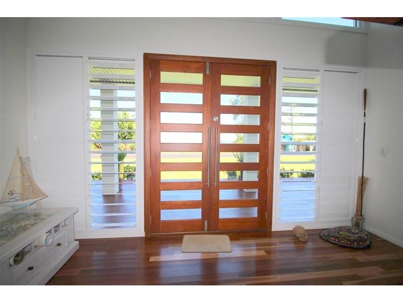 43 Mission Drive, South Mission Beach QLD 4852