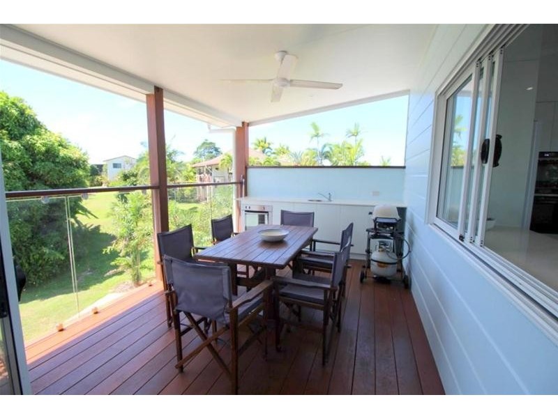 43 Mission Drive, South Mission Beach QLD 4852