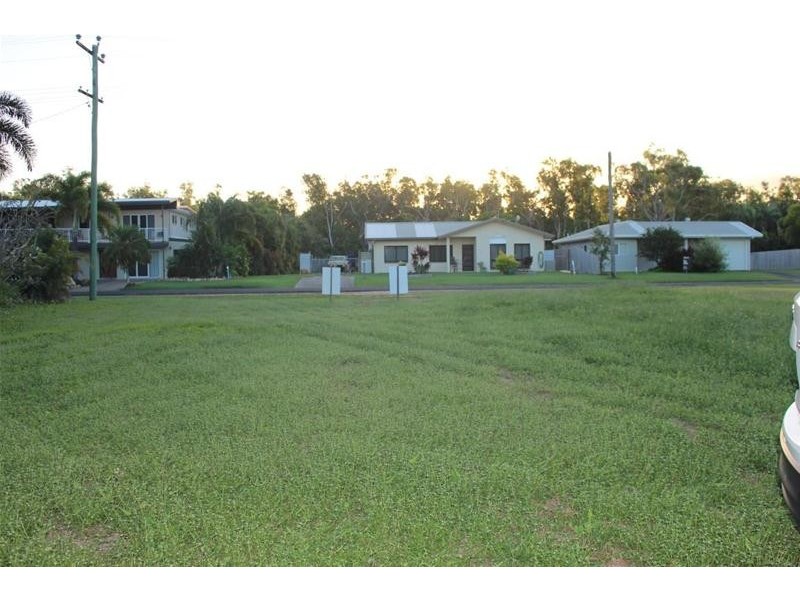 Lot 19, 78 Taylor Street, Tully Heads QLD 4854