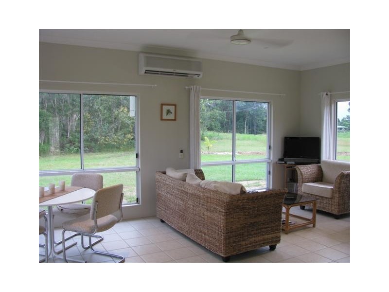 742 East Feluga Road, East Feluga QLD 4854