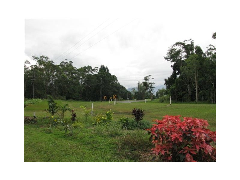 742 East Feluga Road, East Feluga QLD 4854