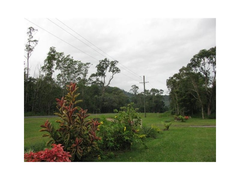 742 East Feluga Road, East Feluga QLD 4854