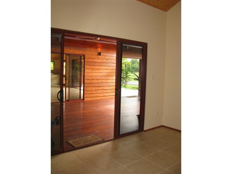 1 Rebecca Jane Parade, Kurrimine Beach QLD 4871