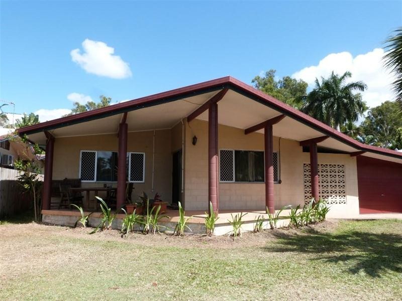 3 Kwila Street, Wongaling Beach QLD 4852