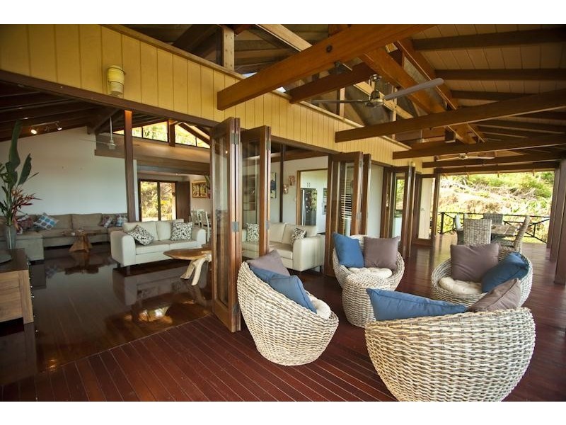 193 Alexander Drive, Mission Beach QLD 4852