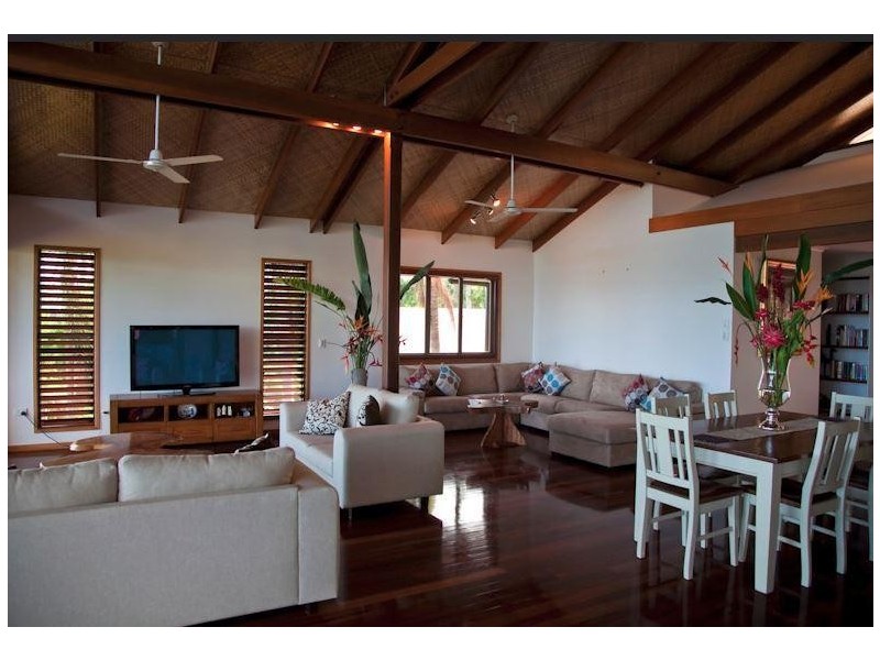 193 Alexander Drive, Mission Beach QLD 4852