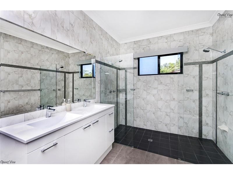 11 Maria Street, Flying Fish Point QLD 4860