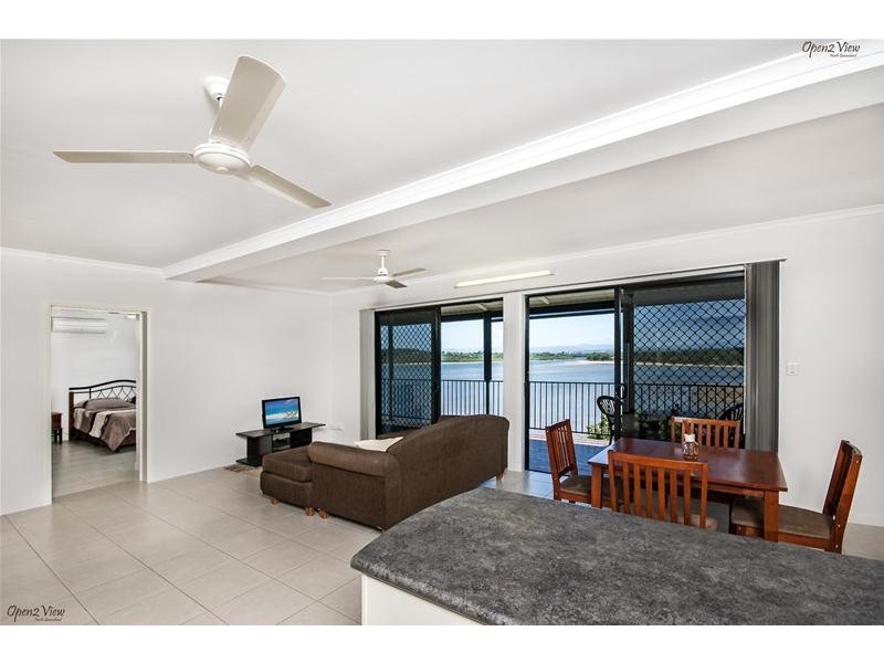 11 Maria Street, Flying Fish Point QLD 4860