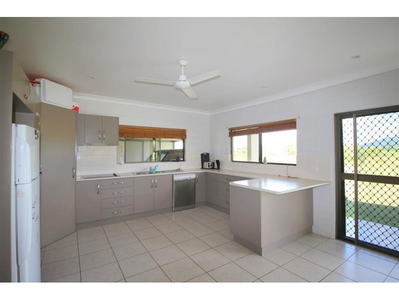 104 Jaffa Road, El Arish QLD 4855