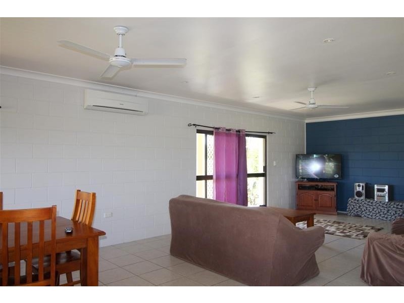 104 Jaffa Road, El Arish QLD 4855