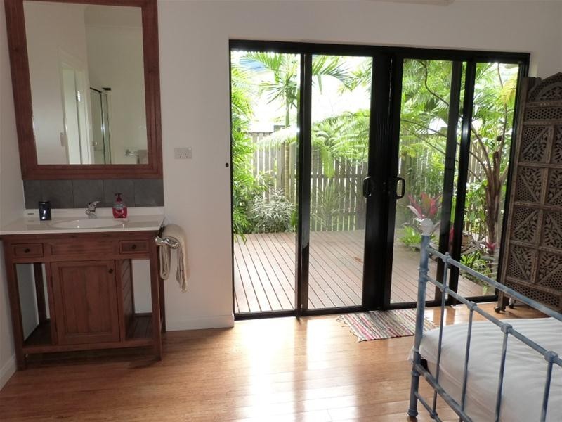 Mission Beach QLD 4852