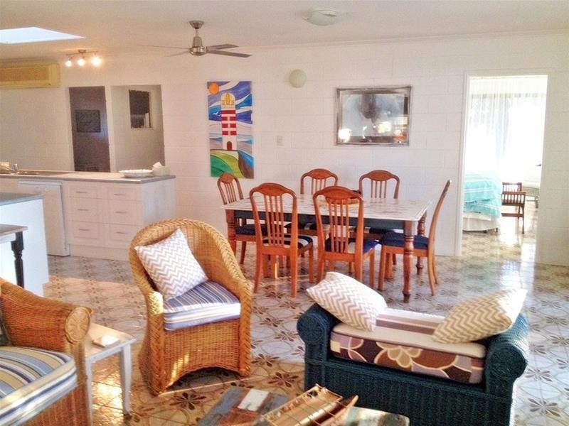 26 Kennedy Esplanade, South Mission Beach QLD 4852