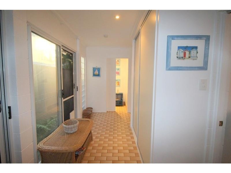 26 Kennedy Esplanade, South Mission Beach QLD 4852