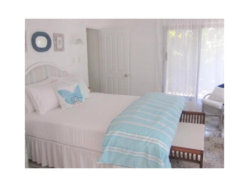 26 Kennedy Esplanade, South Mission Beach QLD 4852