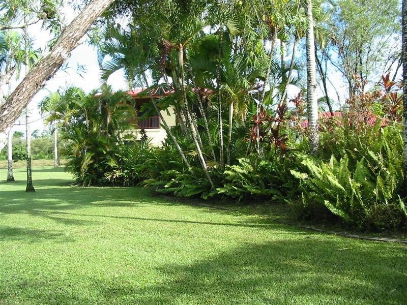 68 Meuanbah Road, Bombeeta QLD 4871
