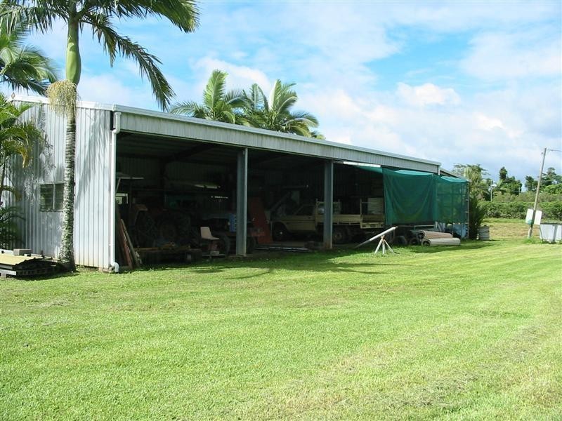 68 Meuanbah Road, Bombeeta QLD 4871