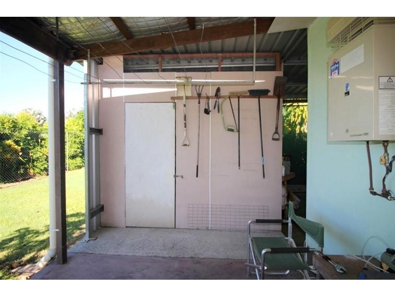 7 Tully Heads Road, Tully Heads QLD 4854