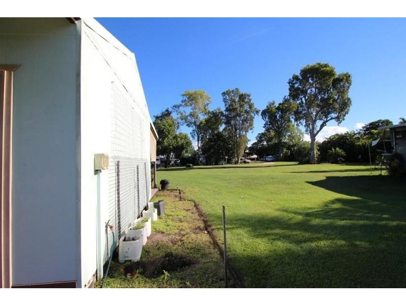 7 Tully Heads Road, Tully Heads QLD 4854